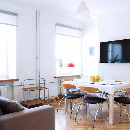 Apartamento Kalamaja Park Apart, Bath, 2 Double Beds, Sofabed *