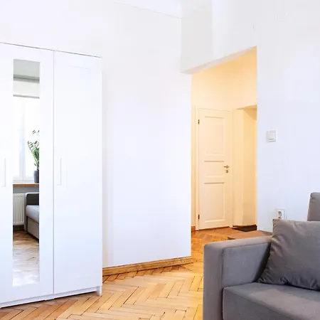 Kalamaja Park Apart, Bath, 2 Double Beds, Sofabed * Tallin